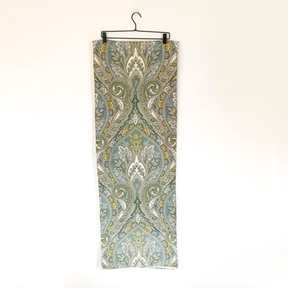 Pottery Barn Kitchen Pottery Barn Blue And Green Paisley Anton Table Runner And 2 Napkins